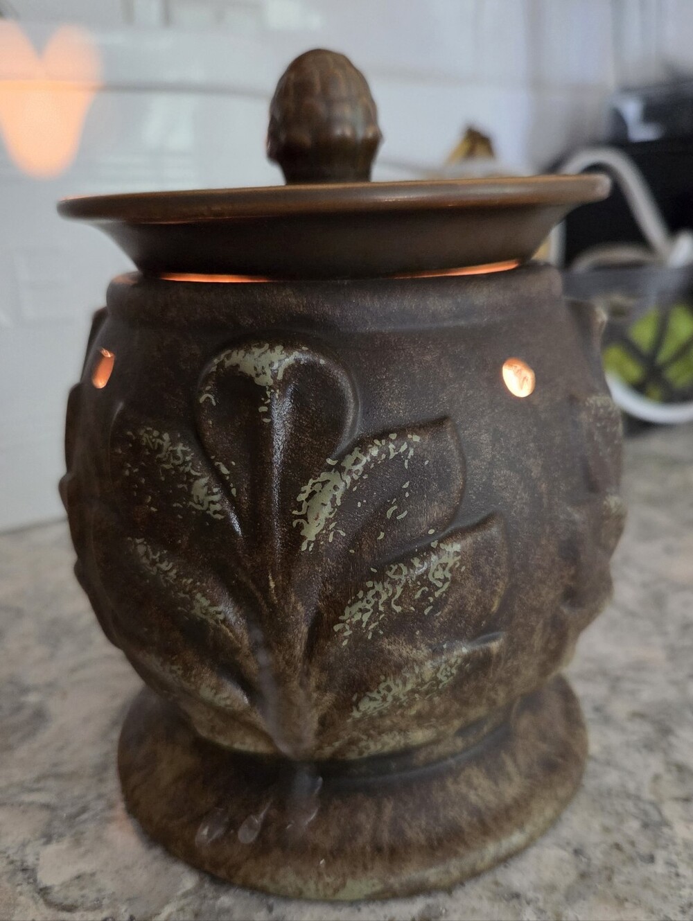 Ceramic Electric Light Wax Warmer Leaf Brown Tuscany Scented Switch On Cord